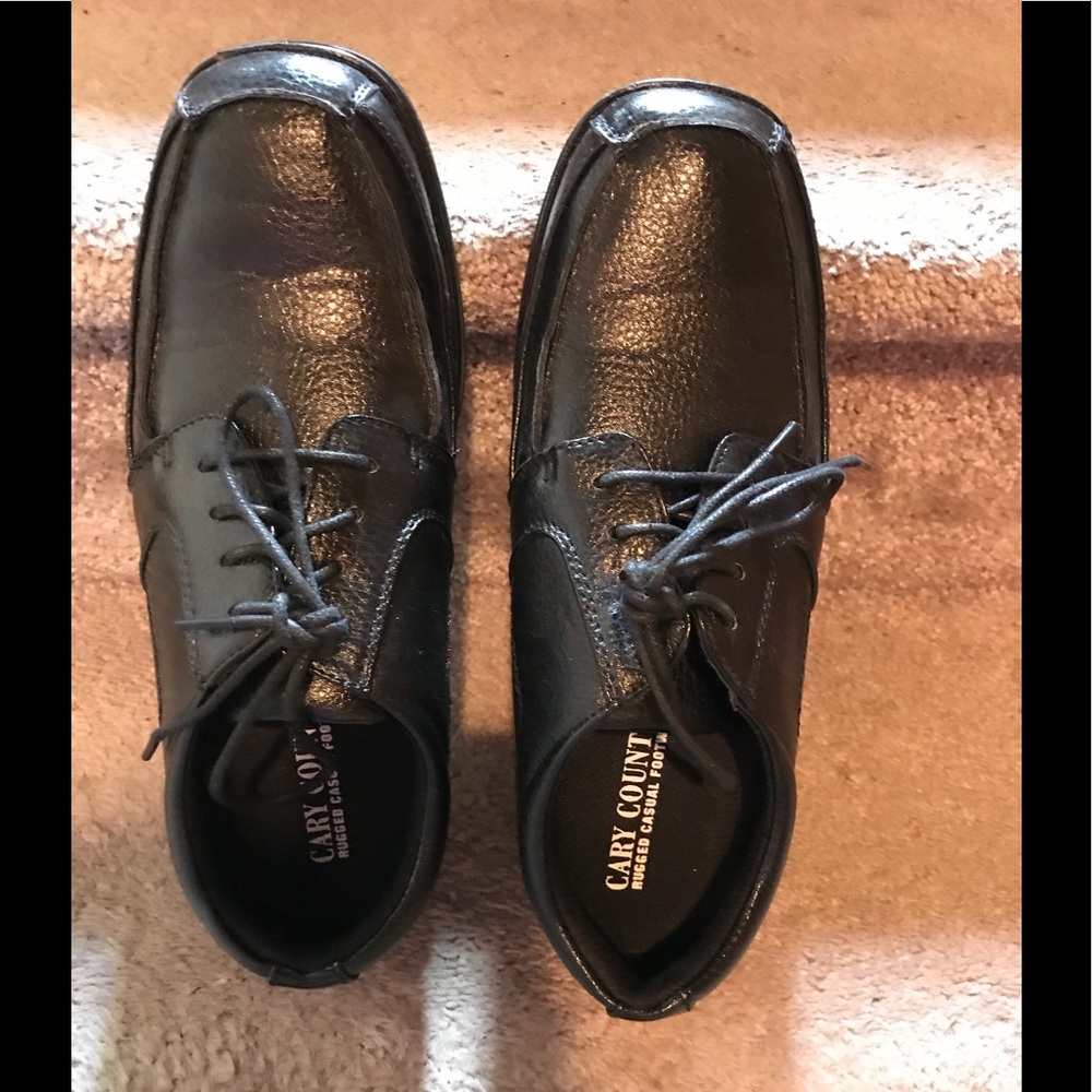 Men’s shoes